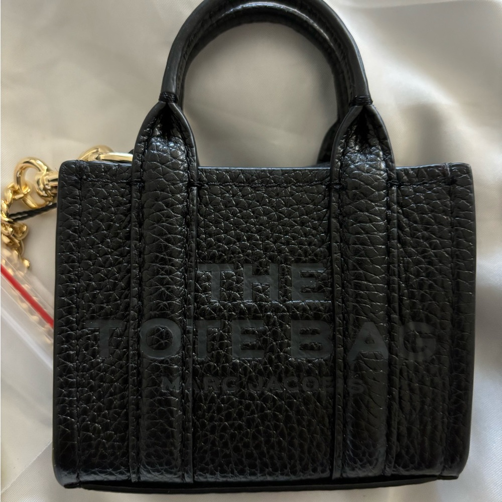 Marc Jacobs Black Bag Charm